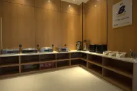 Super 8 Hotel（G216 Store, Gaize County, Ngari Prefecture） - sarapan