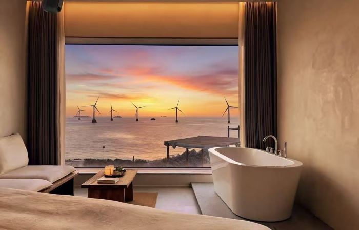 HEARTILY SEA VIEW MANOR