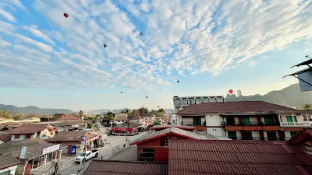 Paradise Hostel Hotel a 