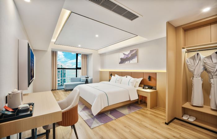 Lanyue Hotel