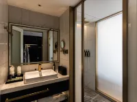 XANA Deluxe Hotel (Shenyang Xita Shifu Avenue Subway Station) - New