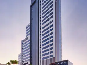 是拉差濱海灣諾富特飯店