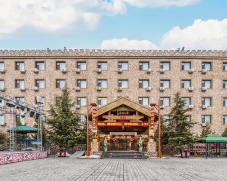 Hushan Hot Spring Resort Hotels in Licheng