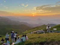 白鶴園帳篷營地(武功山金頂店)