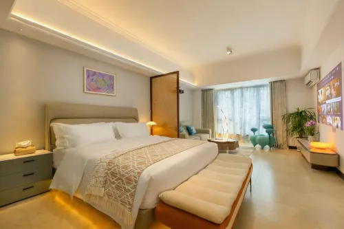 Yunji Apartment (Qiandenghu Wanda Plaza Branch) - สระว่ายน้ำบนดาดฟ้า