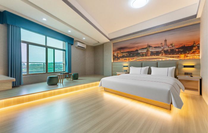 Longmen mushang Hotel