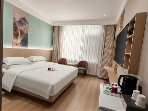 Yuanmou Aishang Hotel (Yuanma Night Market Branch)