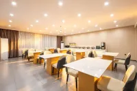 Wyndham Hotel (Donghu Qilou Old Street Store) - Breakfast