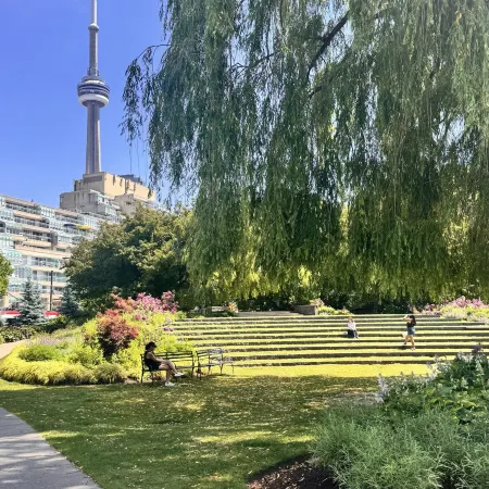 Toronto CityPlace Condo near Waterfront & CN Tower