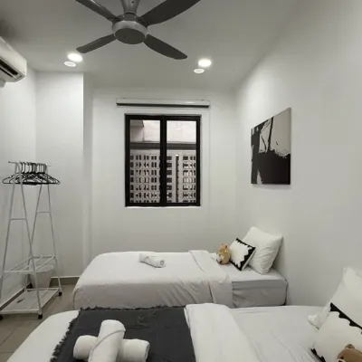Urban 360 By Luvit Stay Hotels near Taman Tasik Sri Gombak