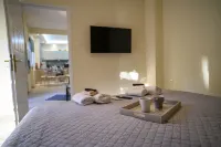 Salty 2bed Bliss and Comfort