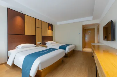 Home Inn UP Huayi Collection (Lu'an Railway Station Branch) Hotels in Luan Railway Station/Municipal Business Center