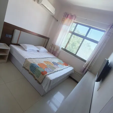 Feixiang Guangming Hotel
