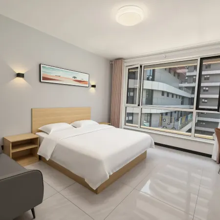 Kai Zheng  hotel
