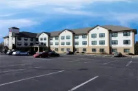 Motel 6 Suites Chicago Lisle IL - Parking