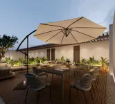 Sanya Yicheng Hotel (Jiefang Road Pedestrian Street) - 2 stjerner