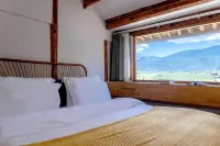 SK Snow Mountain View Garden Hostel - 2-Star