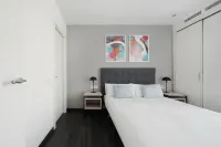 Numa Barcelona Colmena -  Apartamentos vacacionales