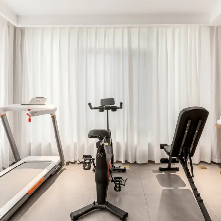 Vienna Hotel (Xiaojin County Meinuo Specialty Commercial Street)