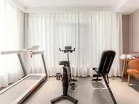 Vienna Hotel (Xiaojin County Meinuo Specialty Commercial Street) - Gym