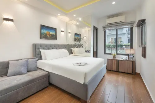 Miah Ha Noi Hotel - the Best Choice in Hà Nội Old Quarter - Hostales