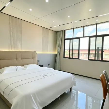Huishui Huayi Hotel