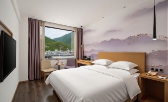 YinXiuYunQiHotel