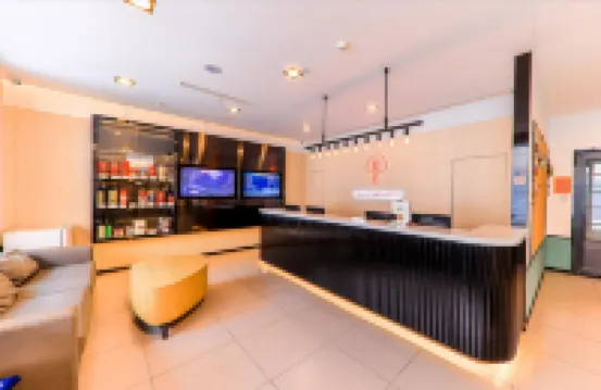 CJIA Apartment Hotel (Shanghai Zhongtan Road Subway Station)