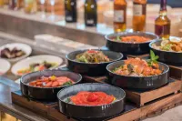 Crystal Orange (Shenyang Municipal Government) - Breakfast