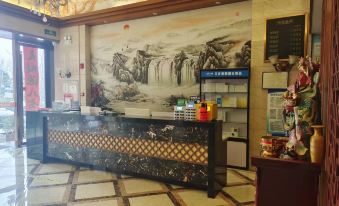 Linglong Business Hotel