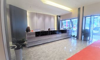 Four Seasons Hotel (Jialecheng)