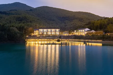 Qingfeng Xianju Hostel Отели рядом с достопримечательностью «Pingqiao Stone Dam»