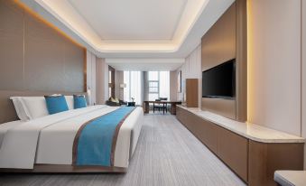 Longhui Friendship International Hotel