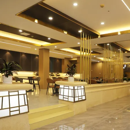 Hohhot Xiangjiang Grand Hotel (Inner Mongolia University Inner Mongolia Hospital)