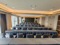 Lavande Hotel (Changsha Huanghua International Airport Mumatuan Subway Station)