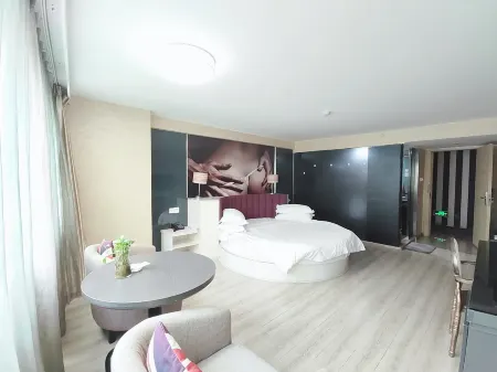 Sanming Four Seasons Sunshine Theme Inn Отели рядом с достопримечательностью «Sanming University Architecture Design Institute»