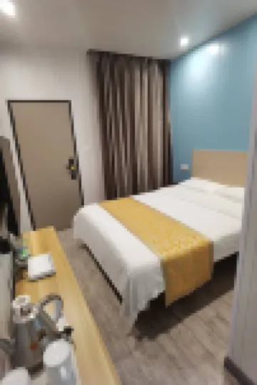 Yunduo Business Hotel (Jixian Road Shihua)