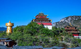 Shangri-LazhujiHotel