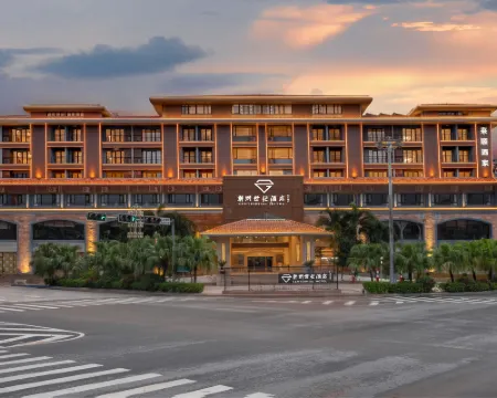 Xinzou Century Hotel (Fenghuang Plaza) Hoteles en Condado de Xinxing