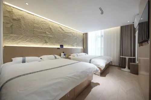 Cloud View Hotel (Beijing New World) - Lãng mạn