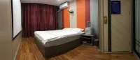 Feicheng peace of mind hotel