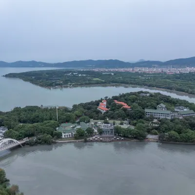 Islet Healthy Resort Отели рядом с достопримечательностью «Город Shuihu»