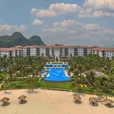 Danang Marriott Resort & Spa Hotel Exterior