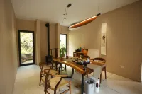 Lushan Muyuxu Homestay (Lushan Scenic Area Dishuidong Branch) - Pools
