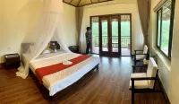 Ta Xua Ecolodge - Pools