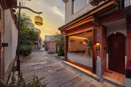 LAN INN Отели рядом с достопримечательностью «Huaxiang Alley»