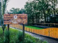 Wanshan Green Paradise Tongyu Tree House Homestay Hotels in Lujiang