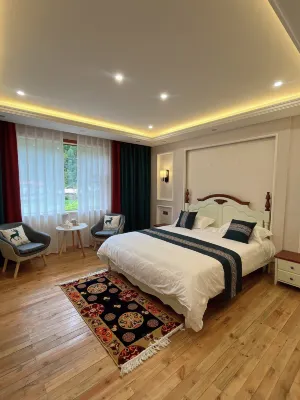 Nazhen Homestay Hotels near Erguxi Scenic Area