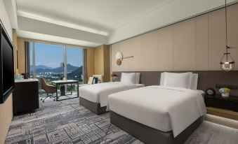 Crowne Plaza Jiangmen Binjiang (Sports Center)