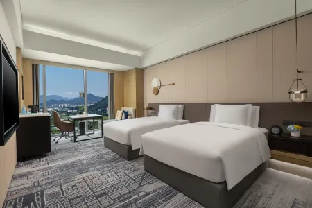 Crowne Plaza Jiangmen Binjiang